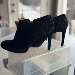 ANTONIO MELANI Black Suede Heels
